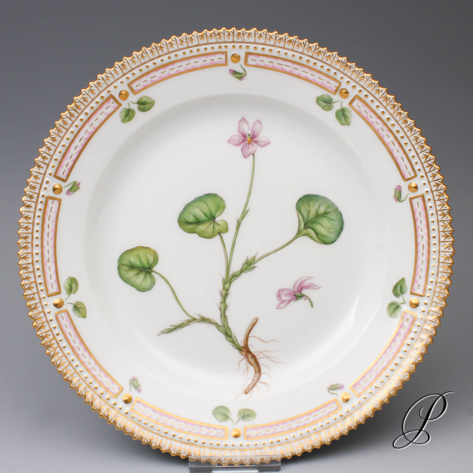 Flora Danica Teller ø19,5cm Royal Copenhagen 1.Wahl " Viola palustris