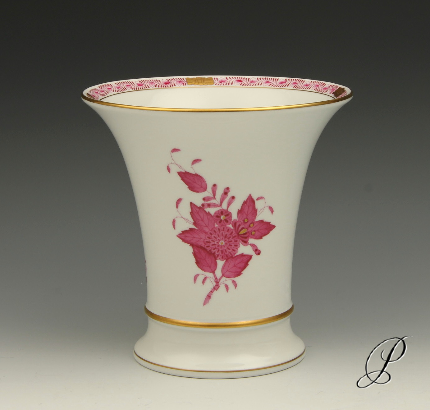 Herend Hungary Hand Painted Vase Herend Hungary Hand Painted Vase