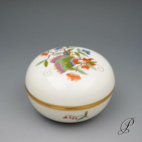 Dose Meissen im Dekor Chinesischer Schmetterling