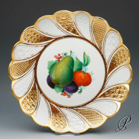 Prunkteller Meissen Knaufzeit um 1880 Jhd. mit Obst und Gemüsemalerei