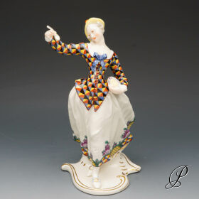 Figur Nymphenburg "Lalage" von F.A. Bustelli