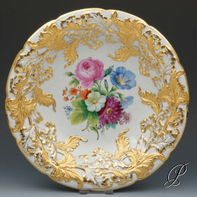 großer Prunkteller Meissen 1.Wahl um 1850 Jhd. mit wunderschönem Blumenbukett