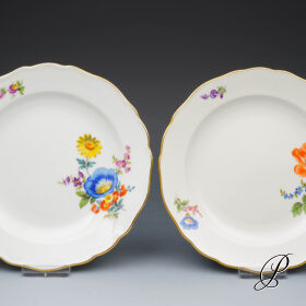 2 Kuchenteller Blumenmalerei Meissen