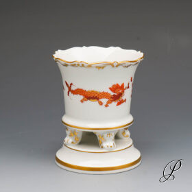 Vase Meissen 1.Wahl im Dekor Reicher Drache rot