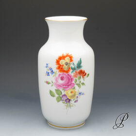 große Vase Meissen mit traumhaft gemalten Blumenbukett