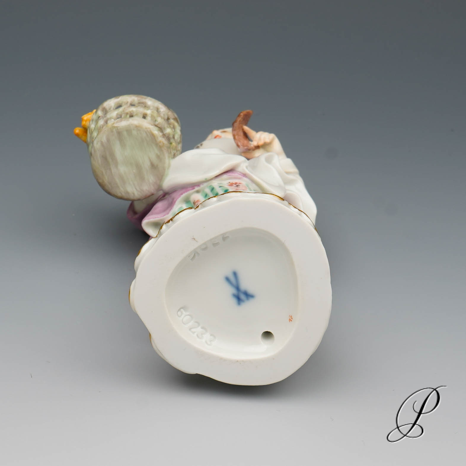 Meissen Figur Pariser Ausrufer Cris De Paris Geb ckverk uferin Meissen Figur Pariser Ausrufer Cris De Paris Geb ckverk uferin