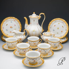 Prunk Kaffeeservice Meissen X-Form mit Streublümchen