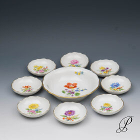 Konfektset Meissen 1.Wahl im Dekor Blume3