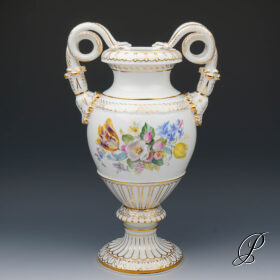 limitierte Auflage!!! Schlangenhenkelvase Meissen mit wunderschöner naturalistischer Blumenmalerei