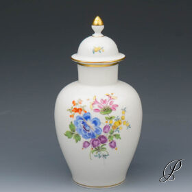 Deckelvase Meissen 1.Wahl mit großen traumhaften Blumenbukett NP#860,- EUR