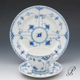 Kaffeegedeck Royal Copenhagen Musselmalet Halbspitz
