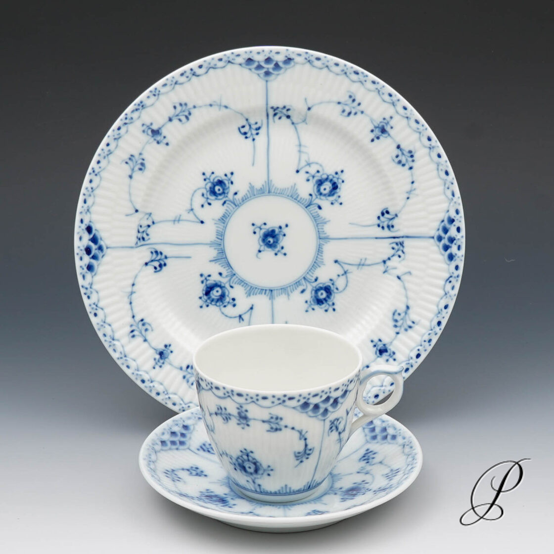 Kaffeegedeck Royal Copenhagen Musselmalet Halbspitz