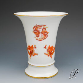Vase Meissen im Dekor reicher Drache rot