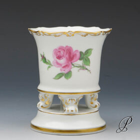 wunderschöne Füßchenvase Meissen Rote Rose