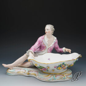 große Figur Meissen Knaufzeit um 1860 " Mann an Schale "