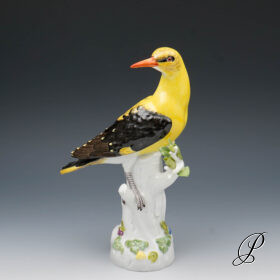 Figur Meissen 1.Wahl Pirol auf Baumstamm
