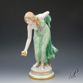 Meissen Figur 1.Wahl die Kugelspielerin -  Jugendstil