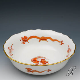 Beilagenschüssel Meissen 1.Wahl im Dekor reicher Drache rot
