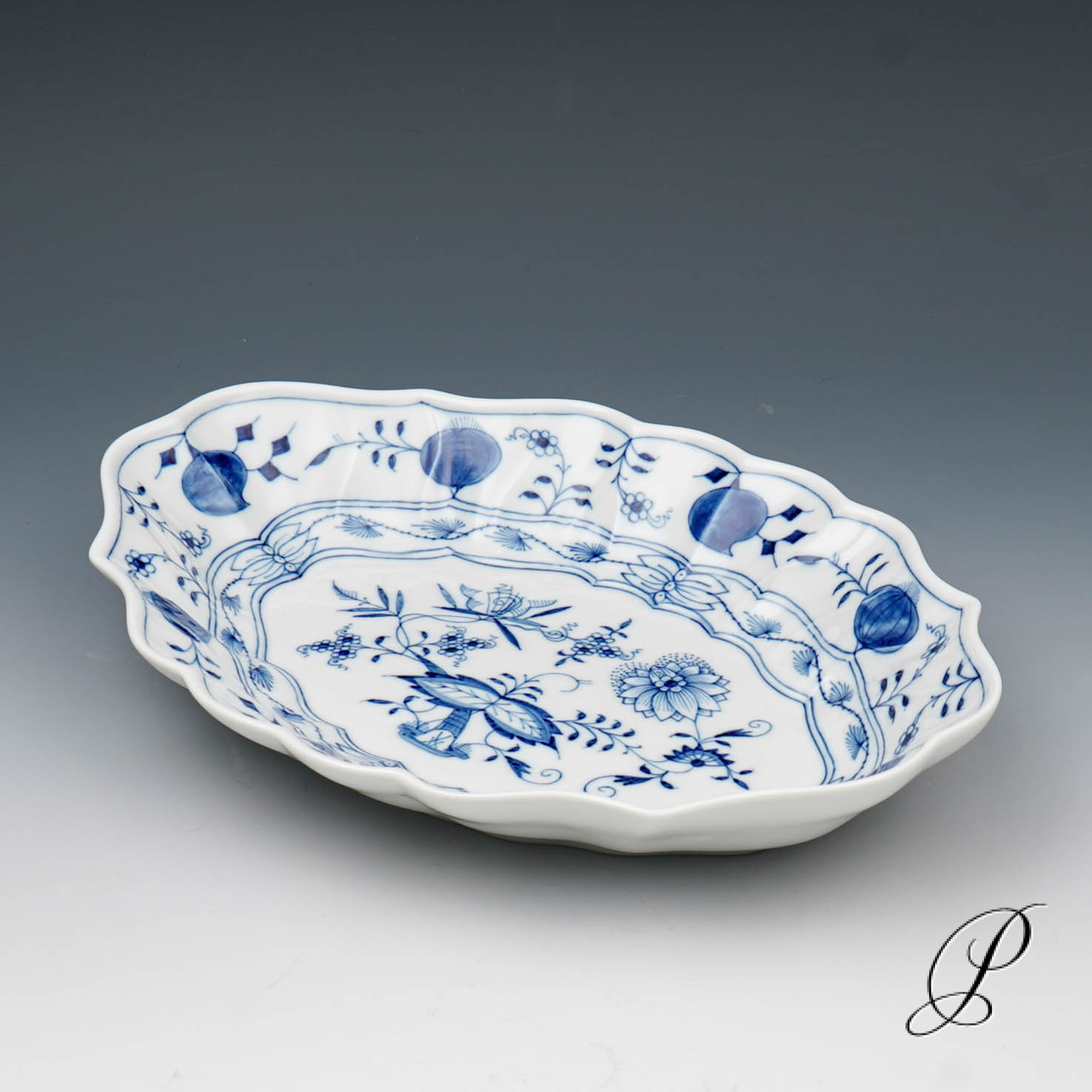 Speiseservice Meissen für 8 Personen im Dekor Zwiebelmuster 1.Wahl – Bild 4