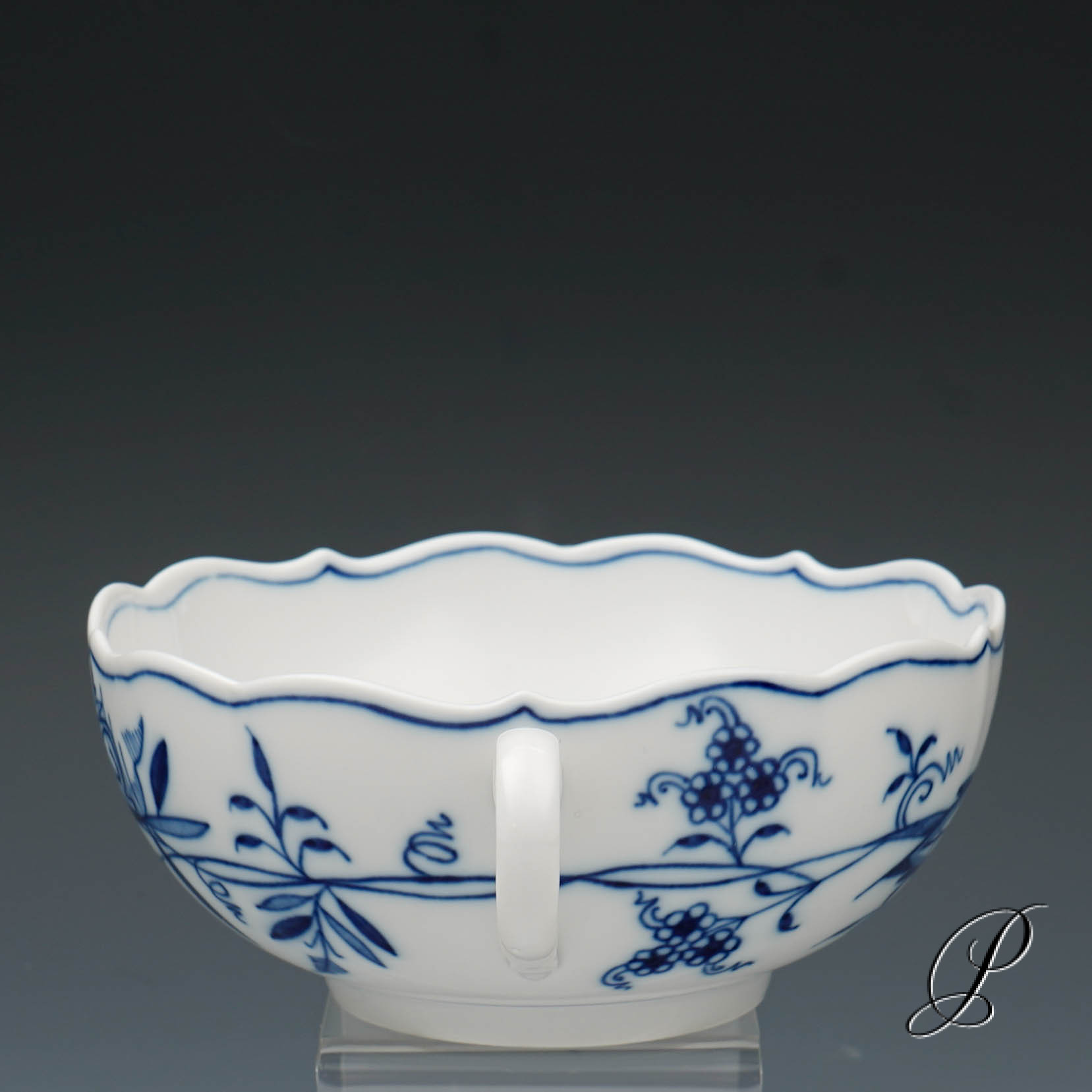 Speiseservice Meissen für 8 Personen im Dekor Zwiebelmuster 1.Wahl – Bild 21