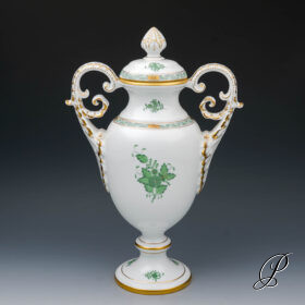 große  Deckelvase (37cm!!) Herend im Dekor Apponyi grün