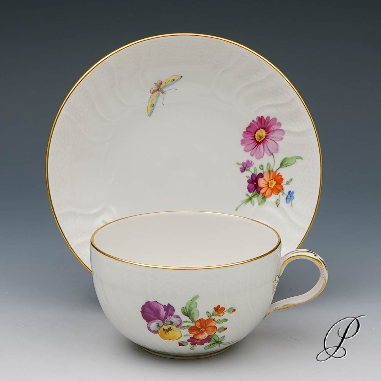 Teeservice KPM Berlin mit Blumenmalerei und Schmetterlingen – Bild 19