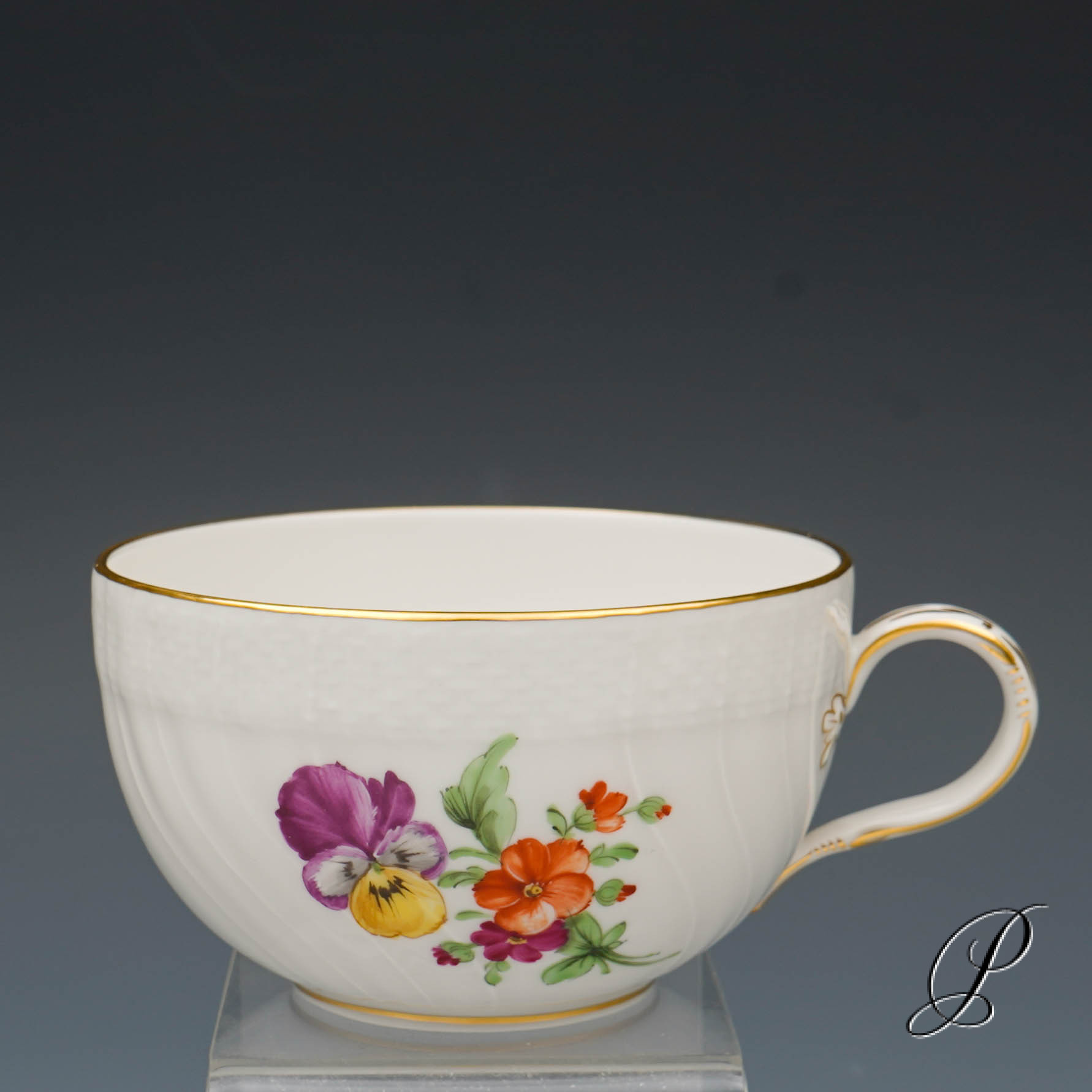 Teeservice KPM Berlin mit Blumenmalerei und Schmetterlingen – Bild 21