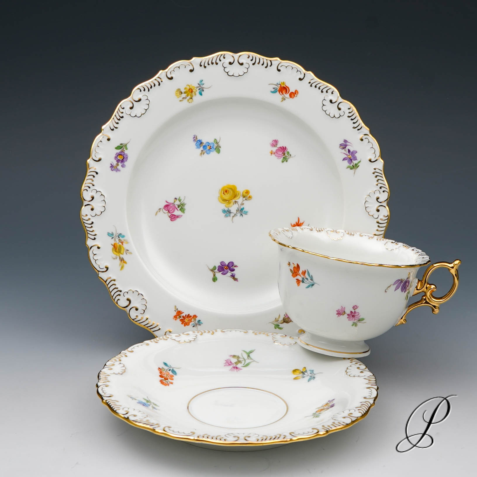 6 Kaffeegedecke Meissen 1.Wahl im Dekor Streublume – Bild 16