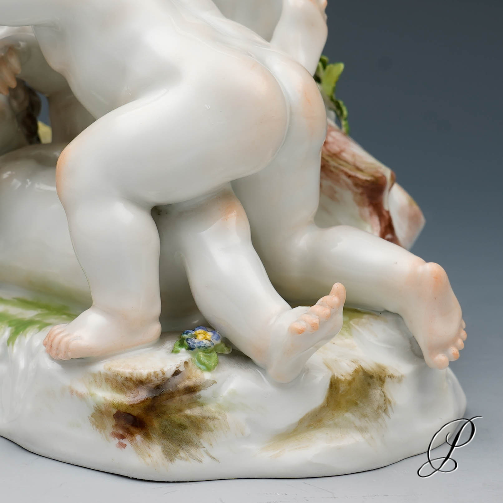 Figurengruppe Meissen "drei balgende Kinder" – Bild 14