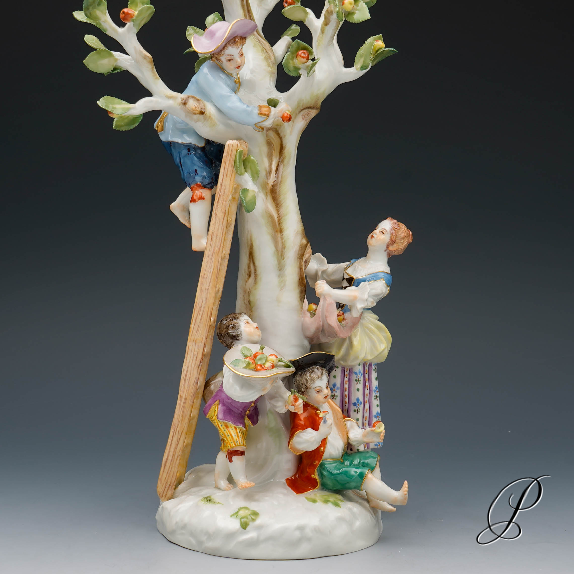 große Figurengruppe Meissen 1.Wahl " Apfelernte " – Bild 23