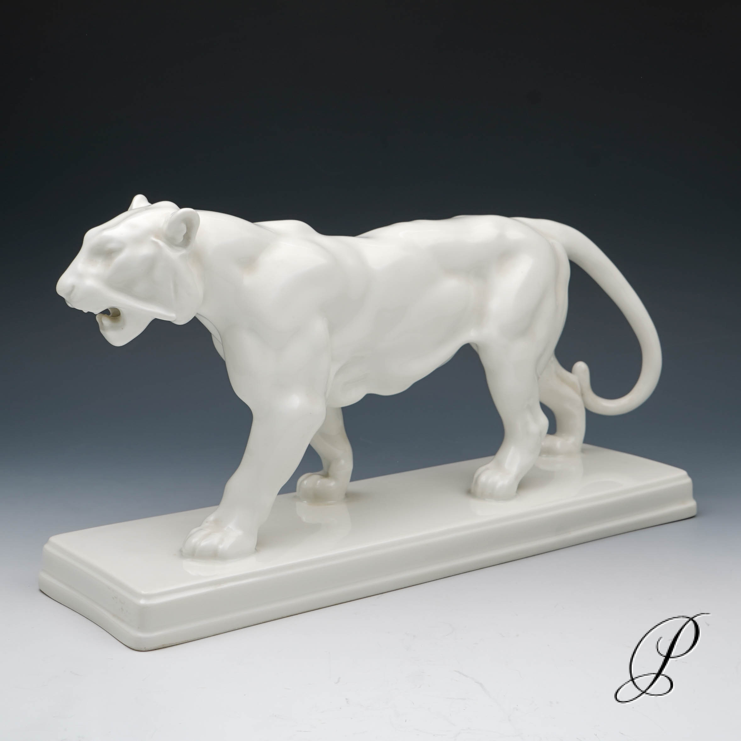 große KPM Berlin Figur - schreitender Tiger