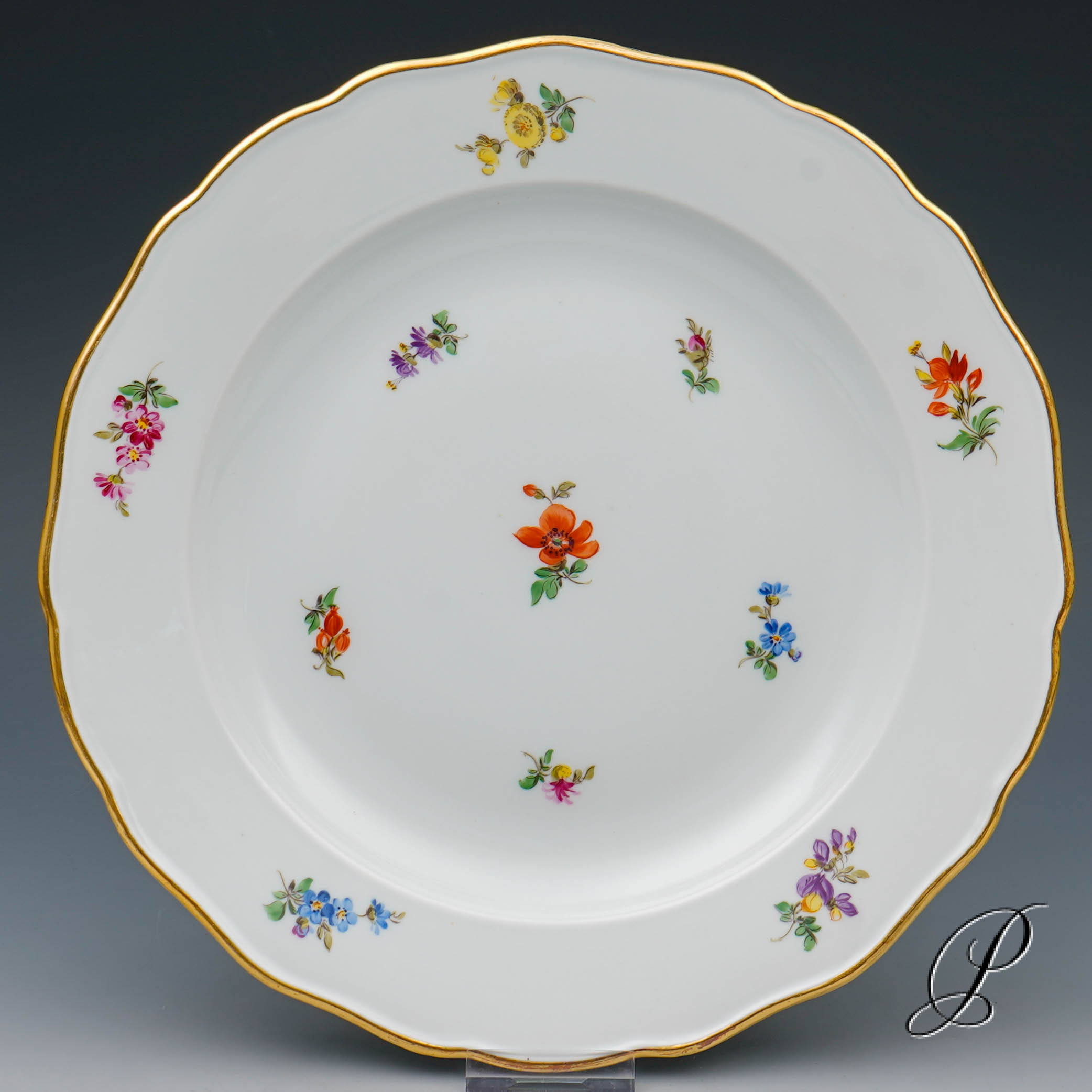 Meissen 2 Speiseteller im Dekor Streublume Pfeiferzeit um 1924 – Bild 2