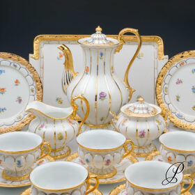 Meissen Prunk Kaffeeservice 1.Wahl X-Form mit Streublümchen