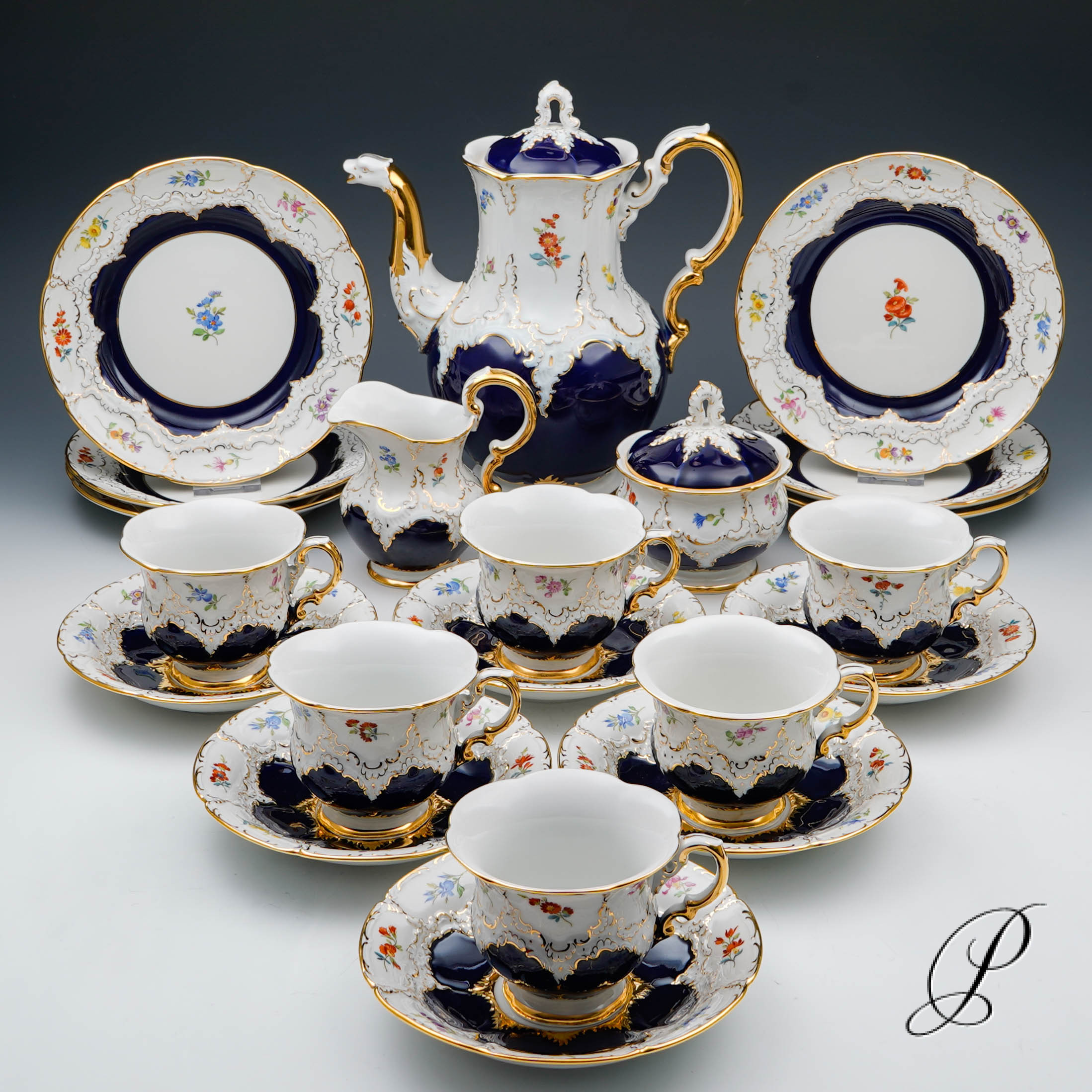 Meissen Prunk - Kaffeeservice B-Form Kobaltblau mit Streublume