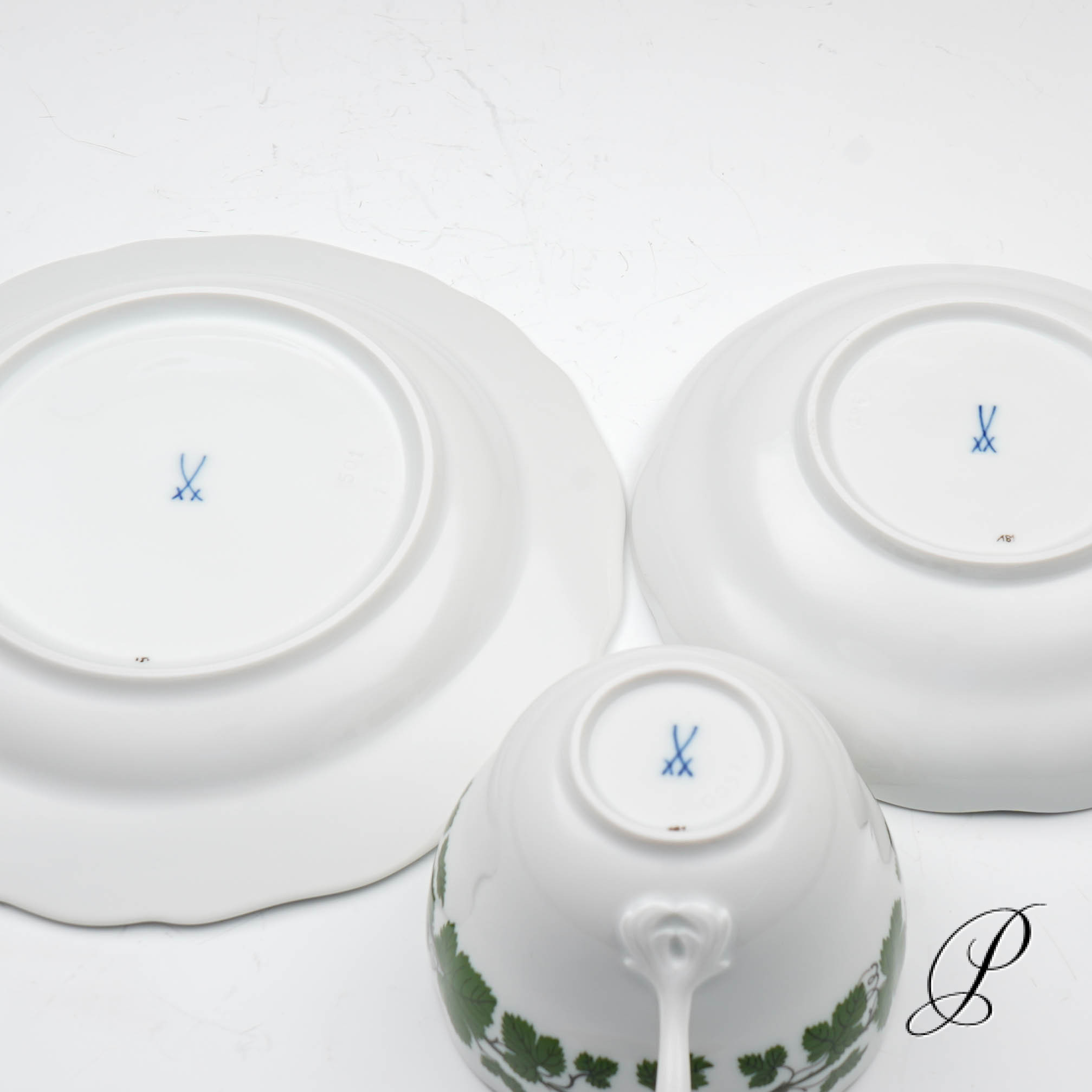 Kaffeeservice Meissen für 6 Personen im Dekor Weinlaub – Bild 22