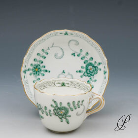 Mokkagedeck Meissen im Dekor Indische Malerei grün