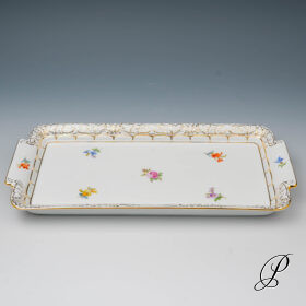 Königskuchenplatte Meissen X-Form 1.Wahl mit Streublümchen