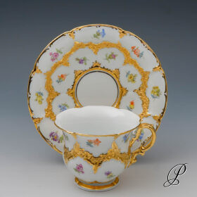 Kaffeegedeck Meissen B-Form mit Streublumen