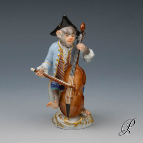 Figur Meissen 1.Wahl aus der Affenkapelle der Baßgeiger