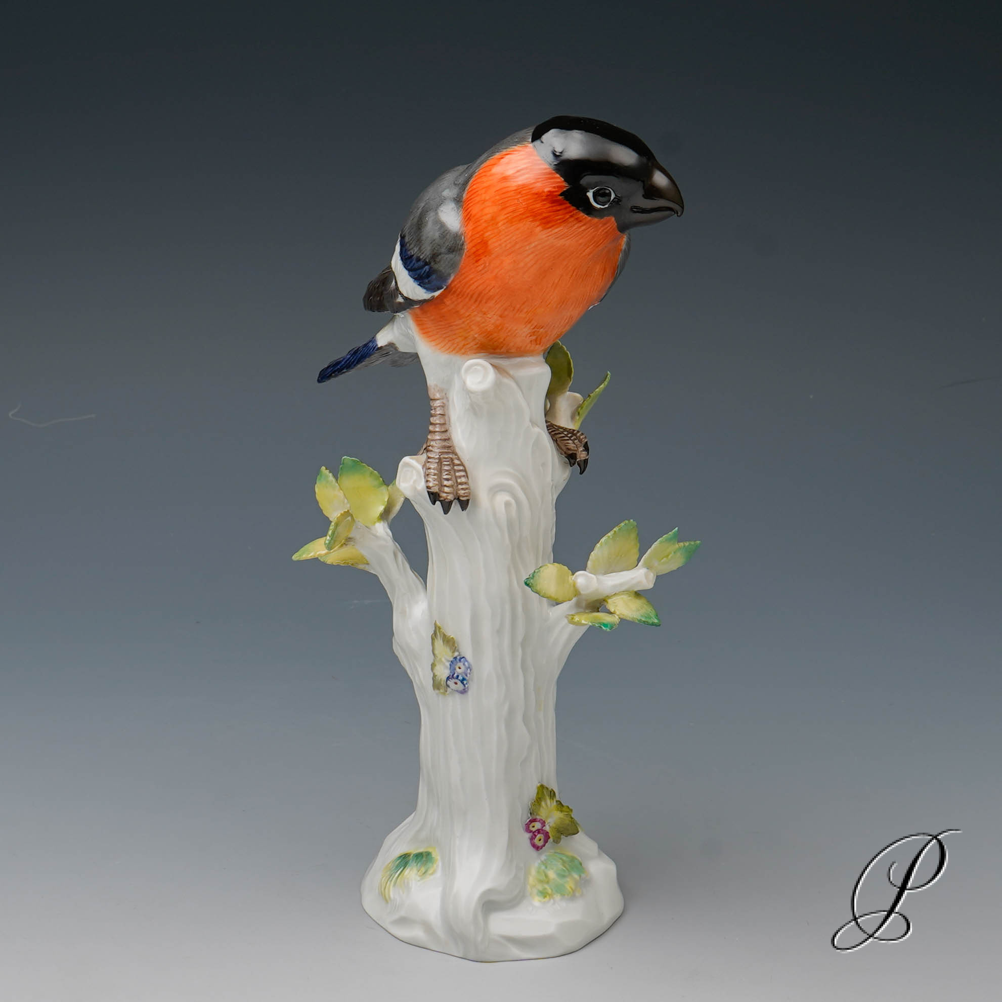 Gimpel auf Baumstumpf Meissen 1.Wahl