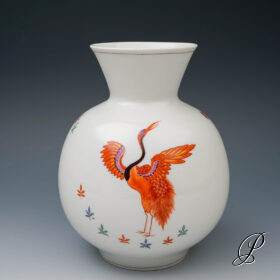 bauchige Vase Meissen mit alter Indische Blumen und Kranichmalerei