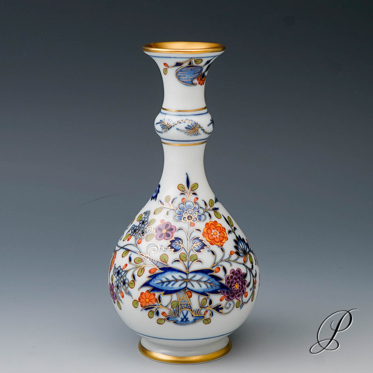 Vase Meissen im Dekor Zwiebelmuster Royal-bunt