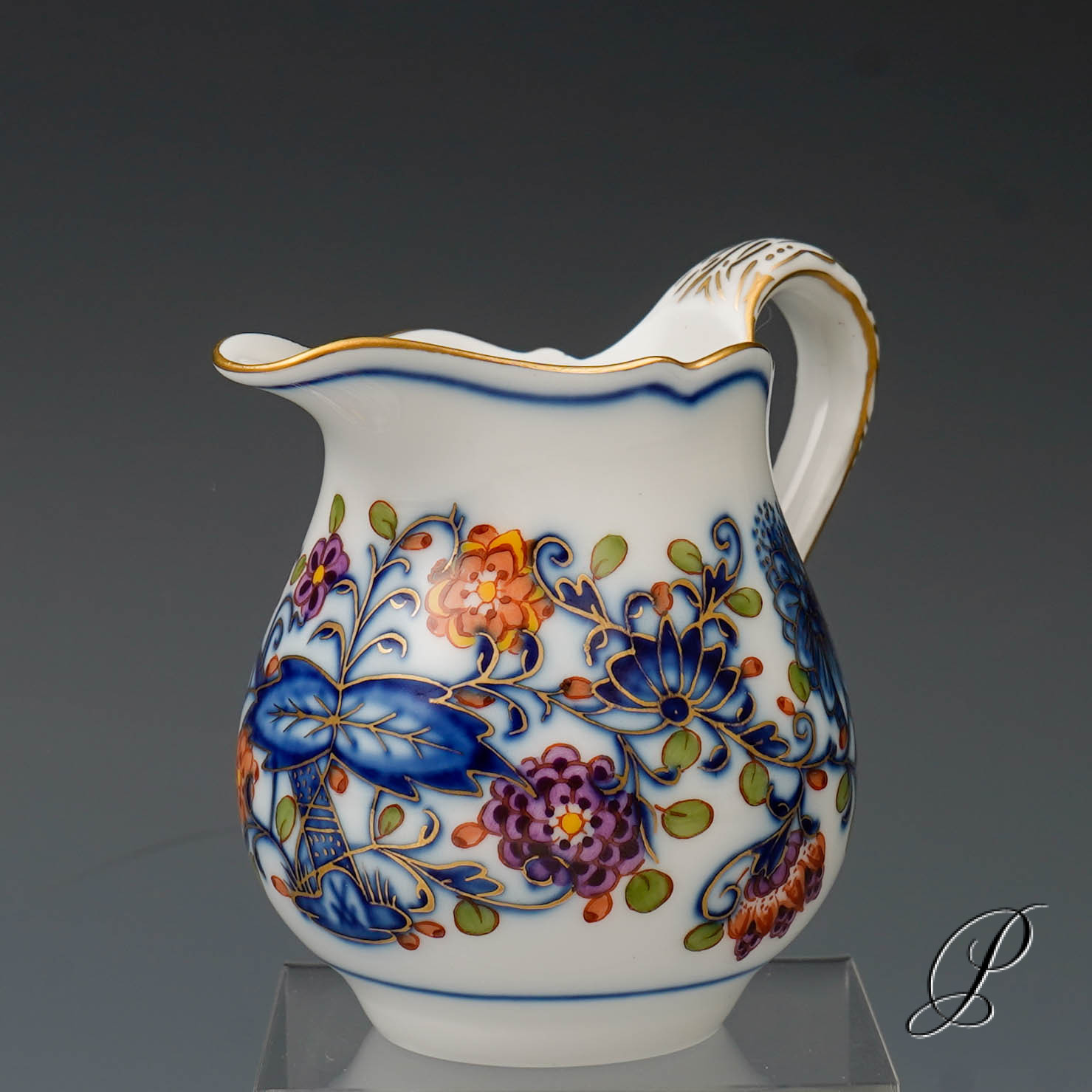 Sahnekännchen mit Untersetzer Meissen im Dekor Zwiebelmuster Royal bunt – Bild 6