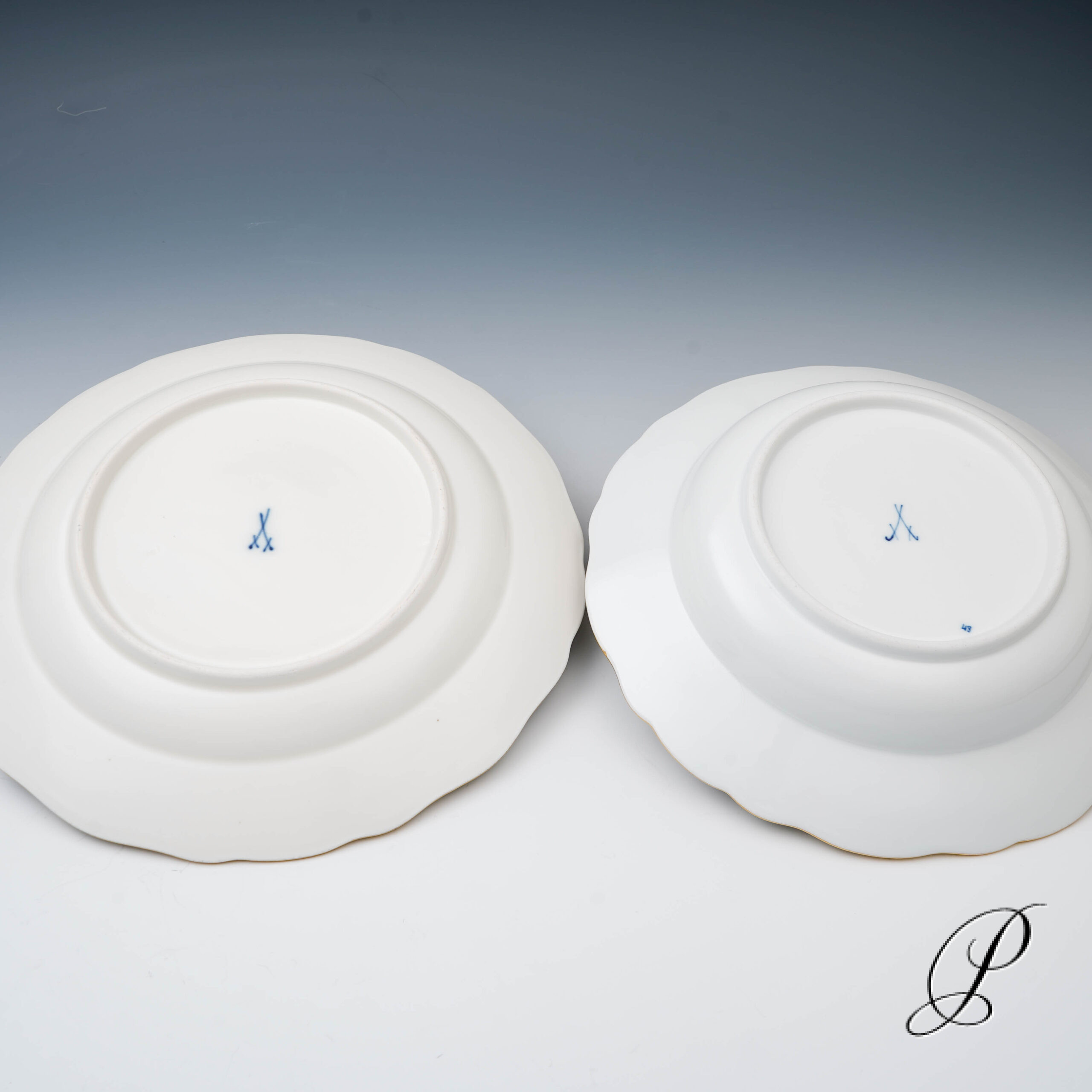 Speise und Suppenteller Meissen um 1900 Jhd. im Dekor buntes Zwiebelmuster – Bild 6