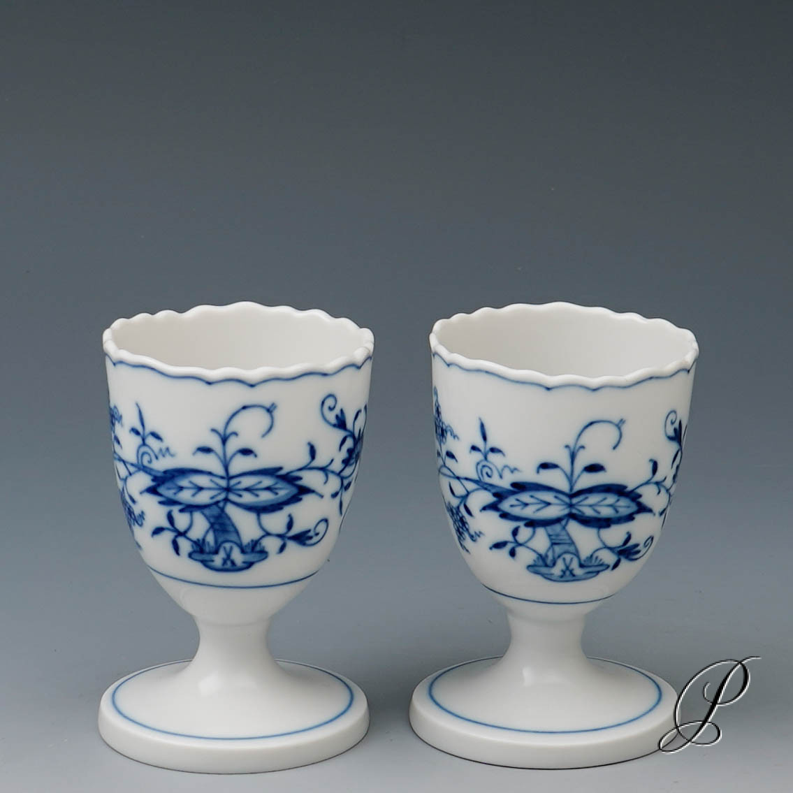 2 Eierbecher Meissen im Dekor Zwiebelmuster