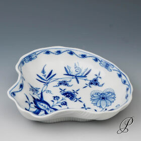 Muschelschale Meissen im Dekor Zwiebelmuster