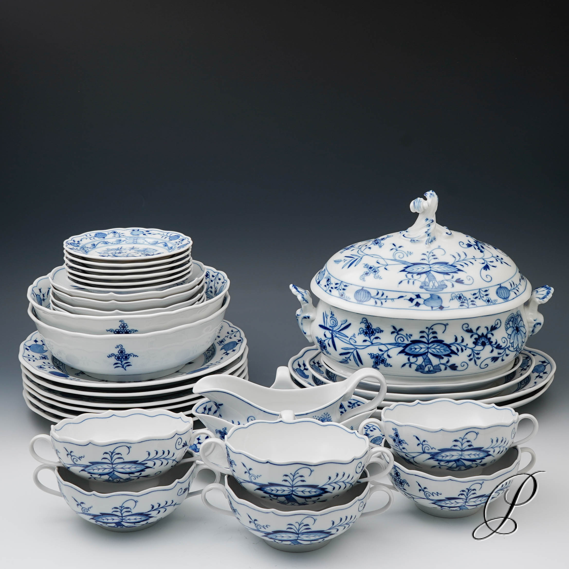 Speiseservice Meissen für 6 Personen im Dekor Zwiebelmuster