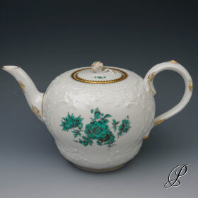 Teekanne Meissen 1.Wahl Bukett Kupfergrün mit Goldzahnkante NP#2260,- EUR
