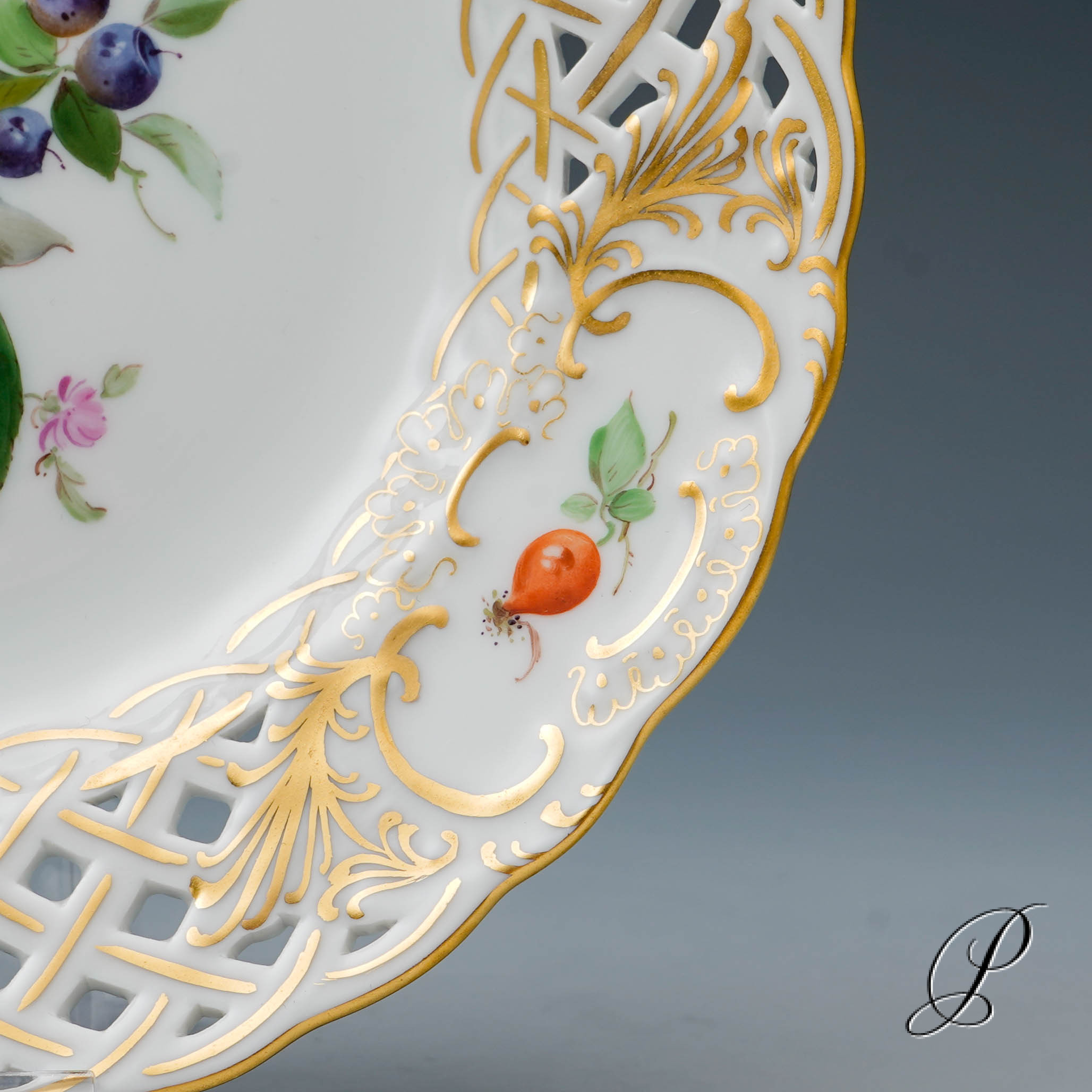 Durchbruchteller Meissen 1.Wahl mit Obstmalerei NP# 840,- EUR – Bild 6