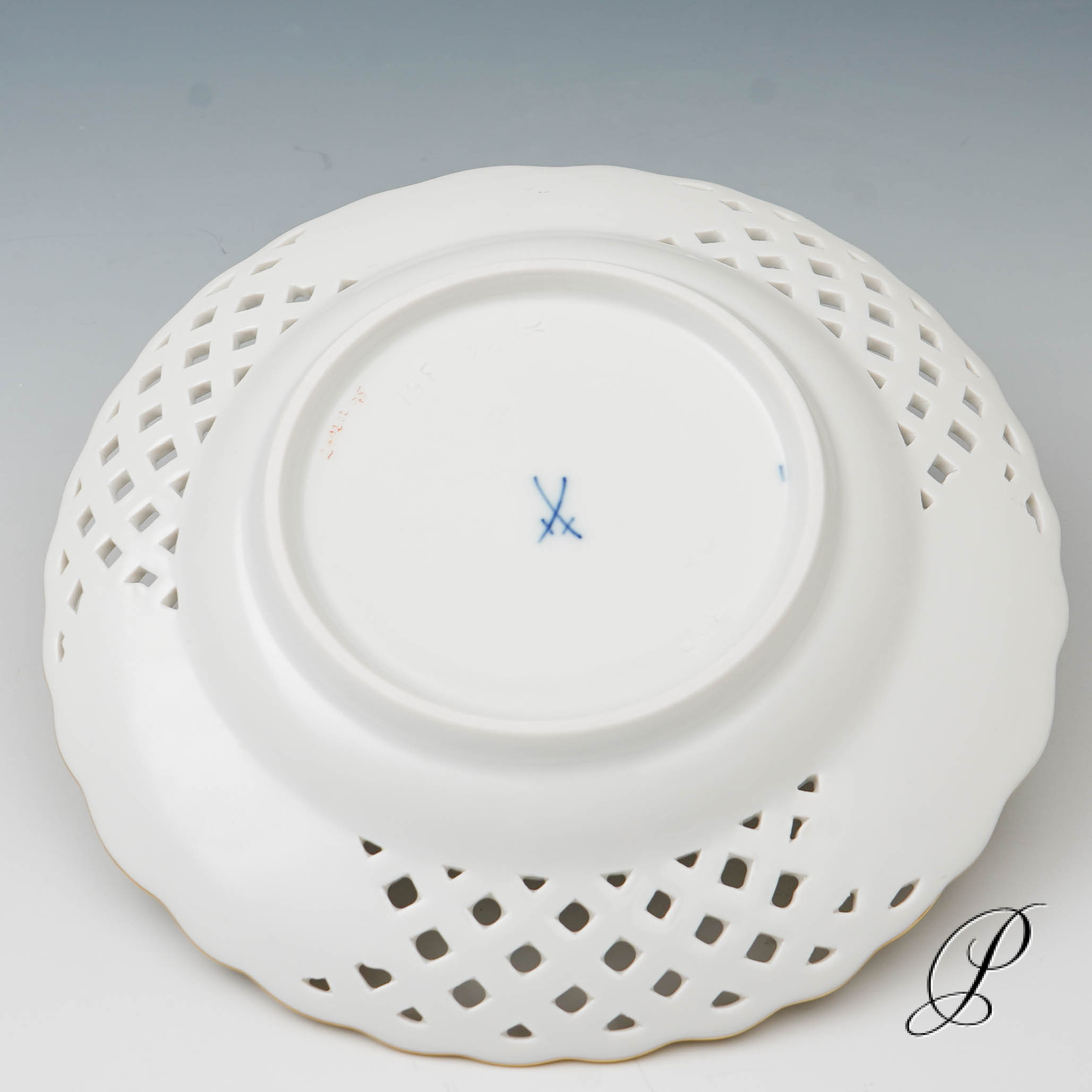 Durchbruchteller Meissen 1.Wahl mit Obstmalerei NP# 840,- EUR – Bild 8
